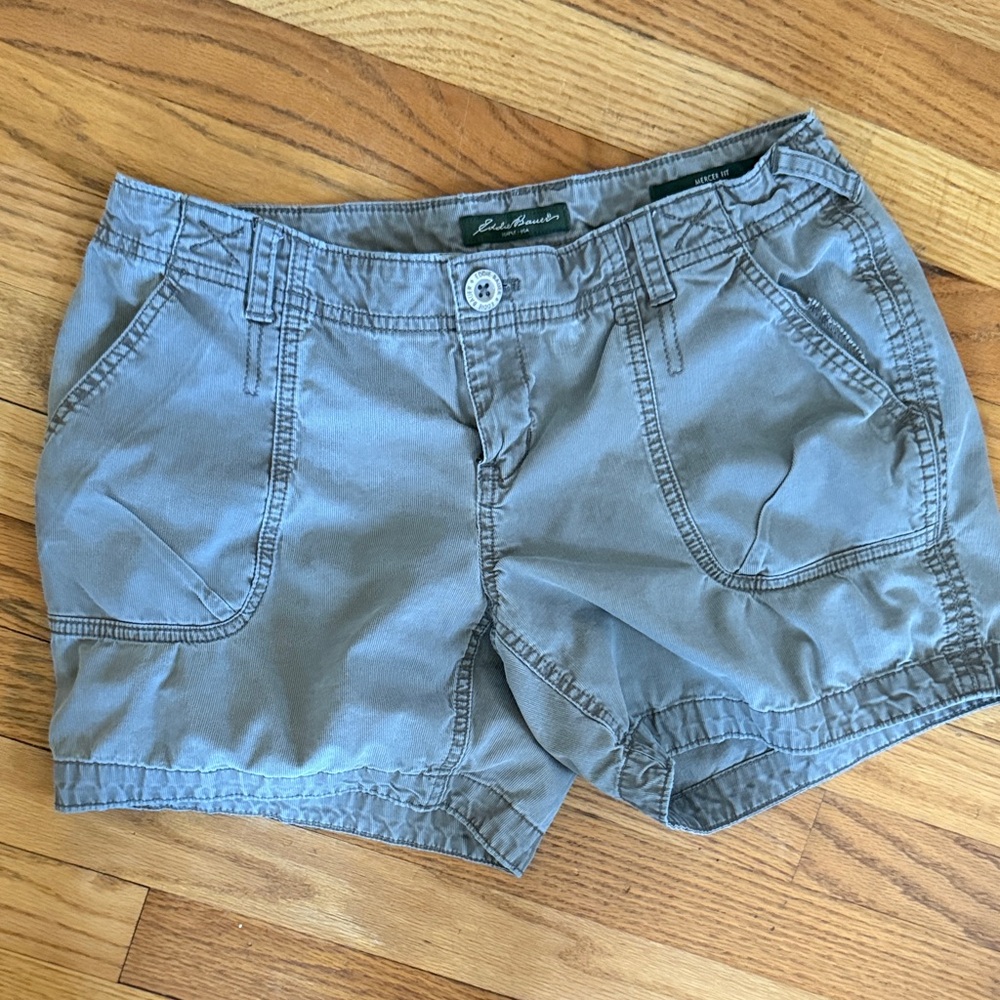 Eddie Bauer Women's Cargo Shorts in Gray